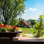 Apartamento Oereghegyi