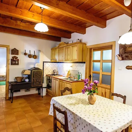 奥勒格基依公寓 Vindornyalak