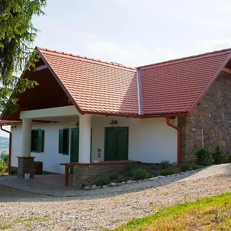 öreghegyi Apartman