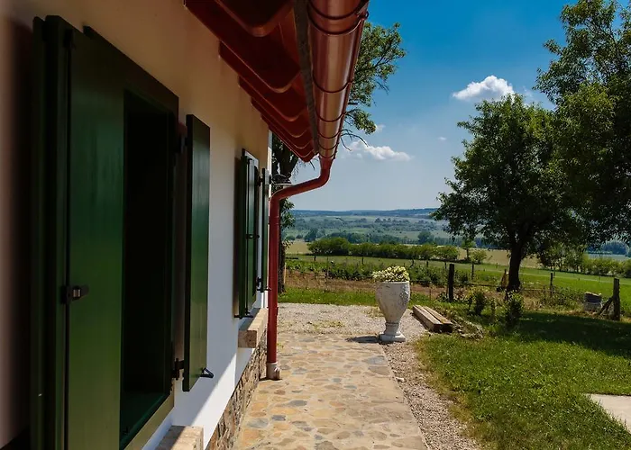 Oereghegyi * Vindornyalak