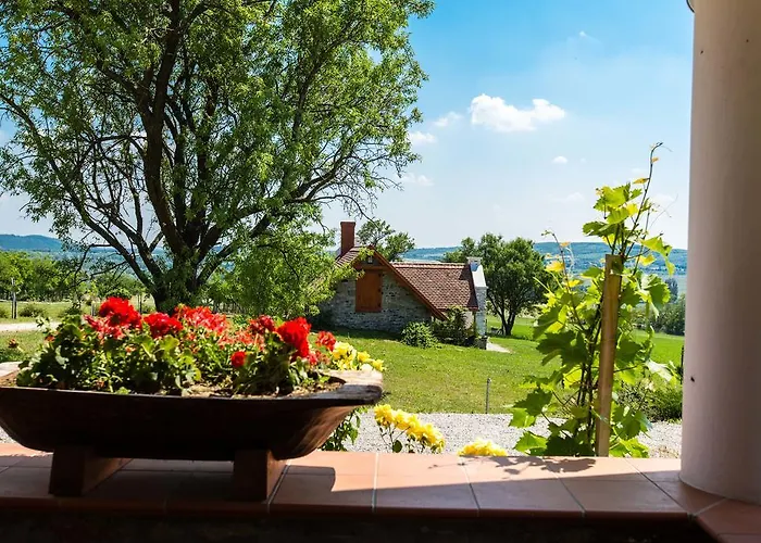 アパート Oereghegyi